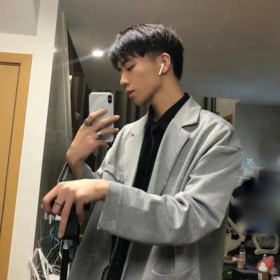 丞相今天又不上朝